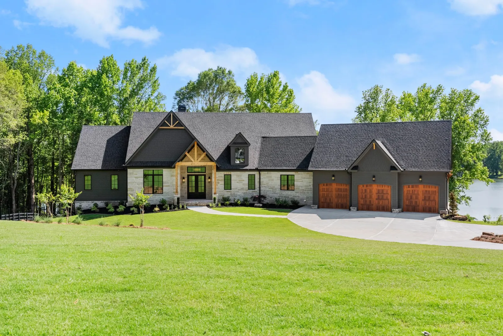 Shoreline, Jefferson image 1